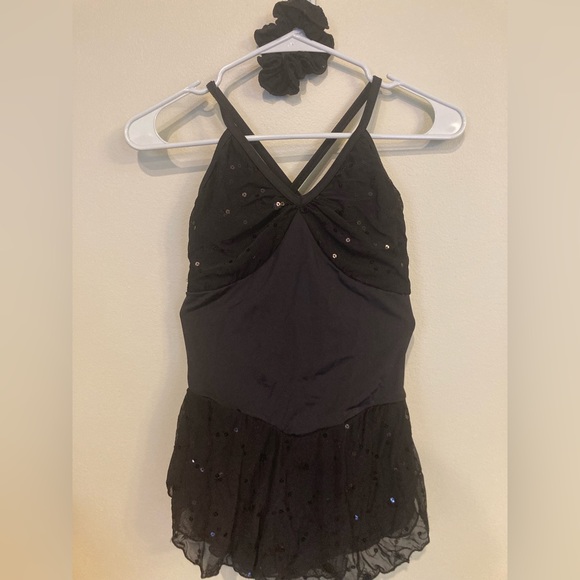 New Unworn Black and Sequined Figure Skating Costume with Matching Scrunchie - Picture 5 of 11